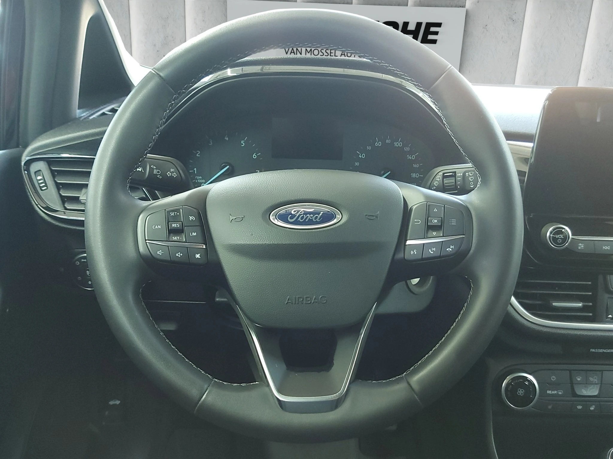 Ford-Fiesta-image-12