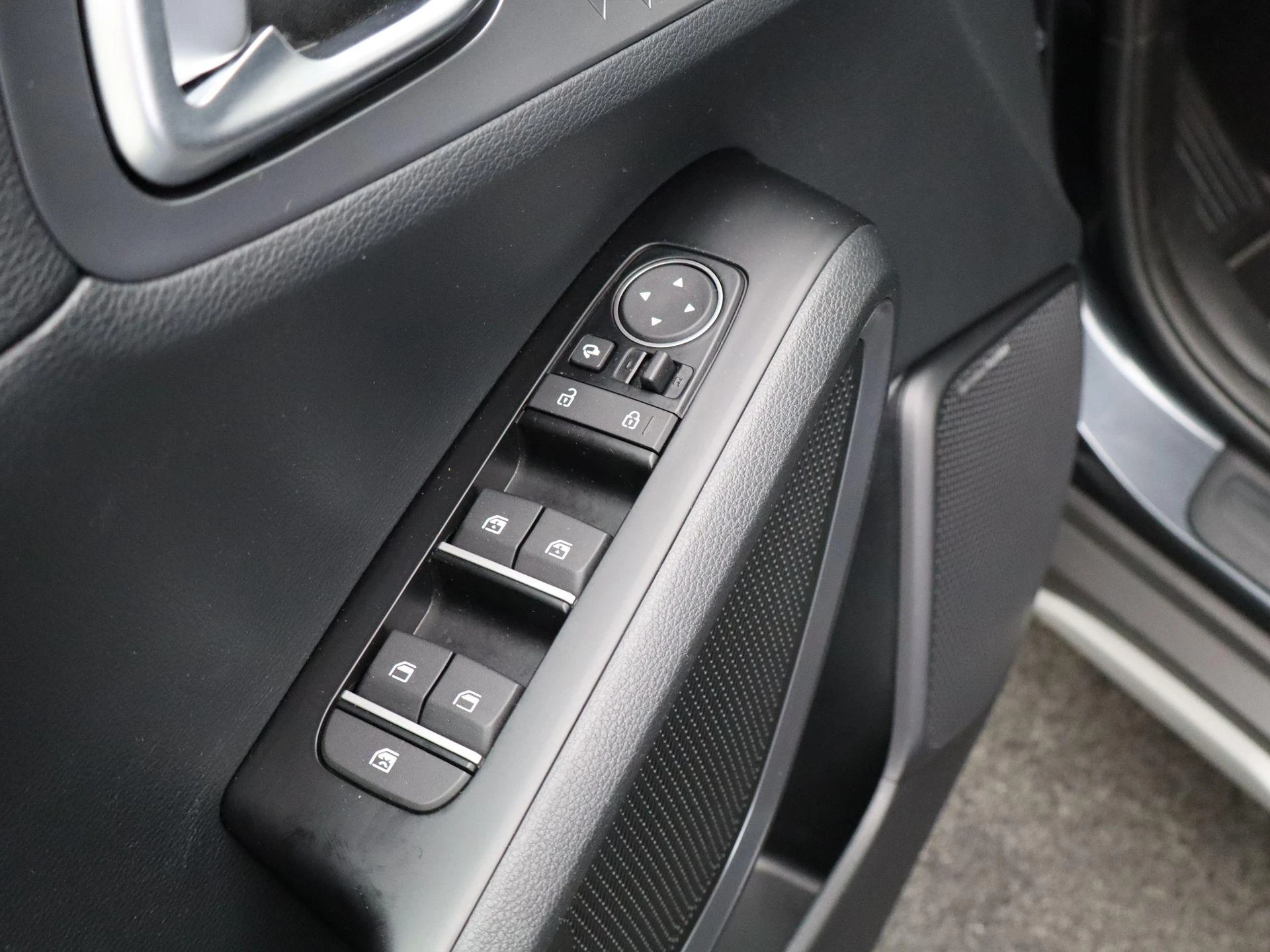Kia-e-Soul-image-25