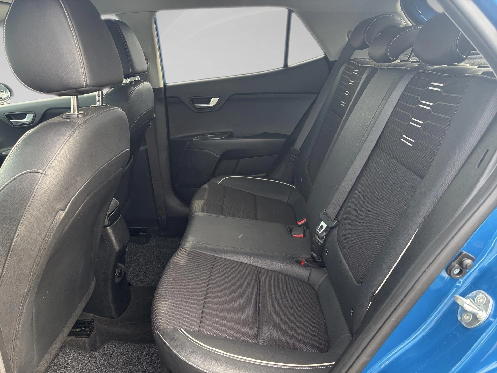 Kia-Stonic-image-7