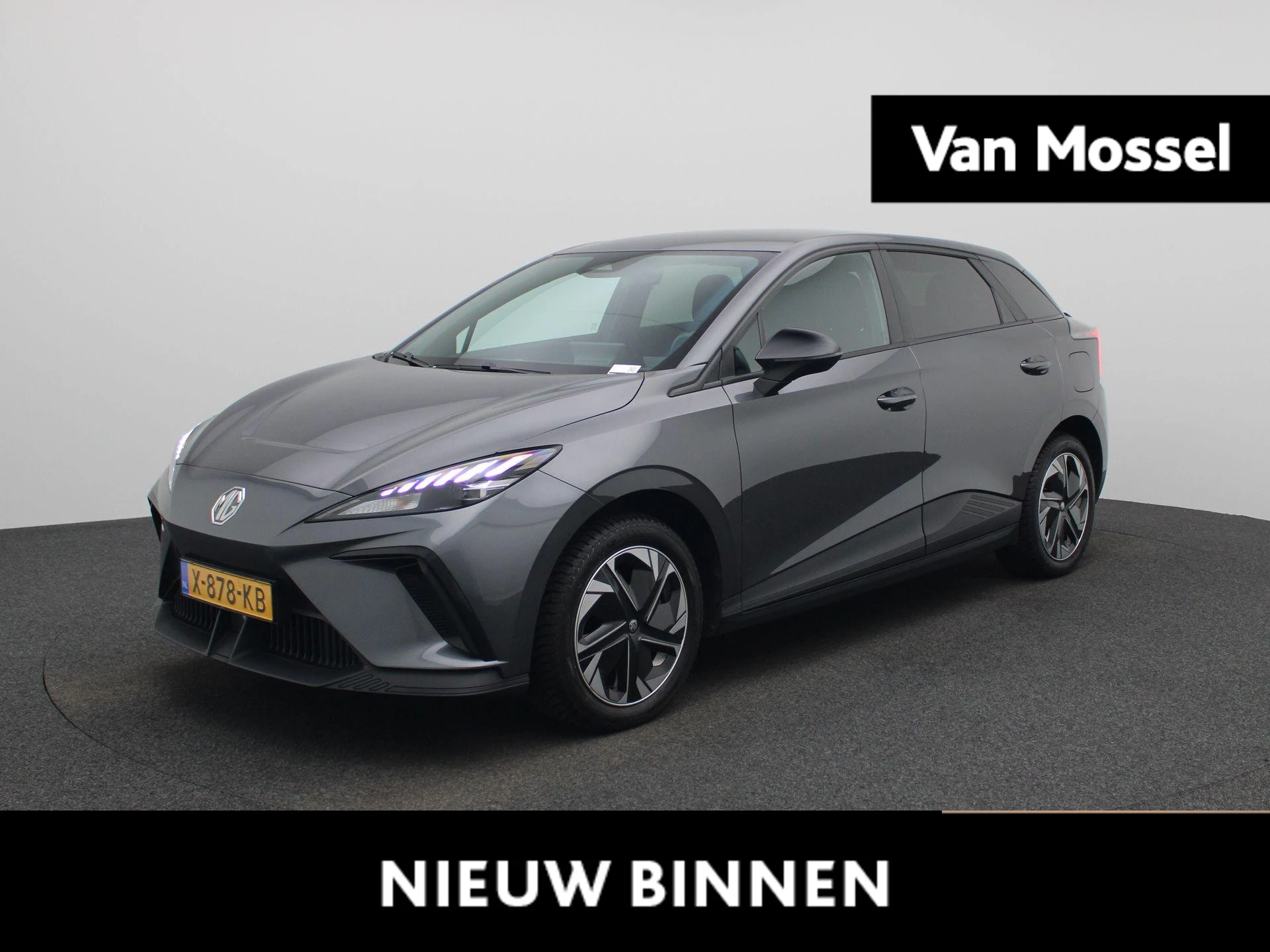 MG-MG4 EV-image-0