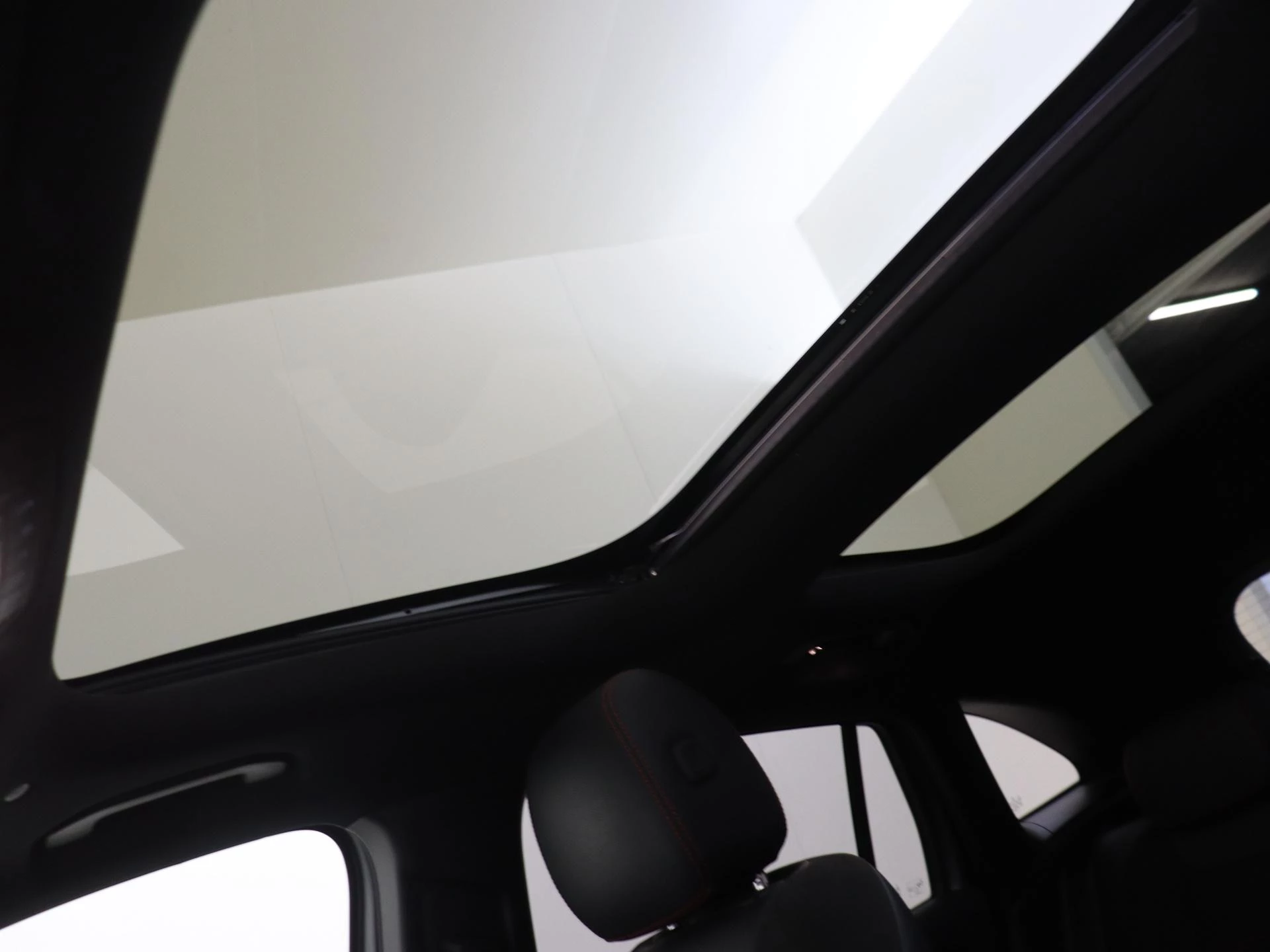 Mercedes-Benz GLA 200 Business Solution AMG