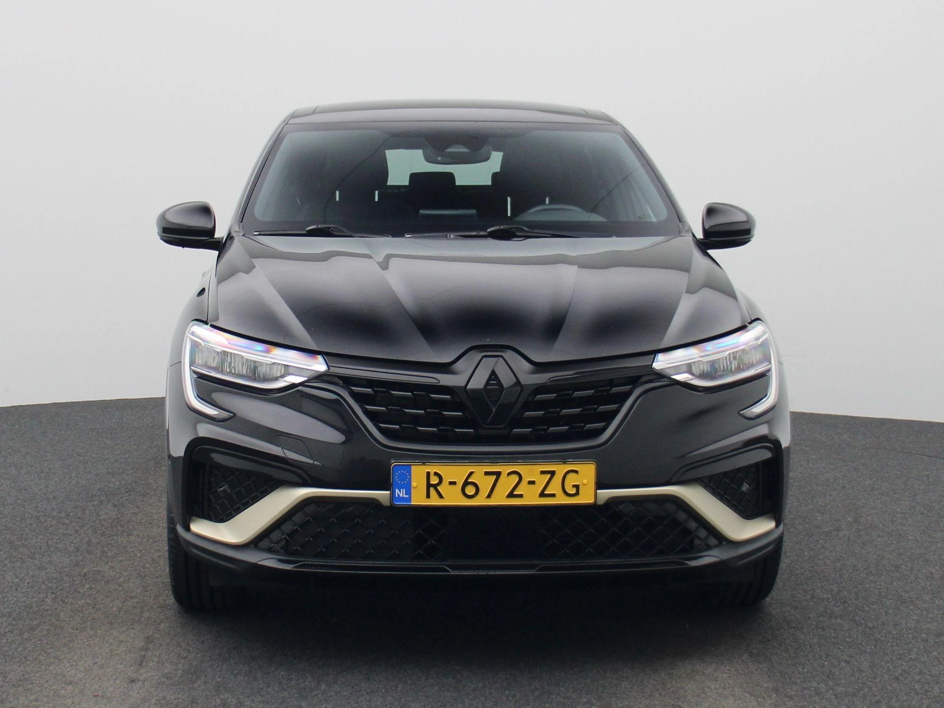 Renault Arkana 1.6 E-Tech hybrid 145 E-Tech engineered