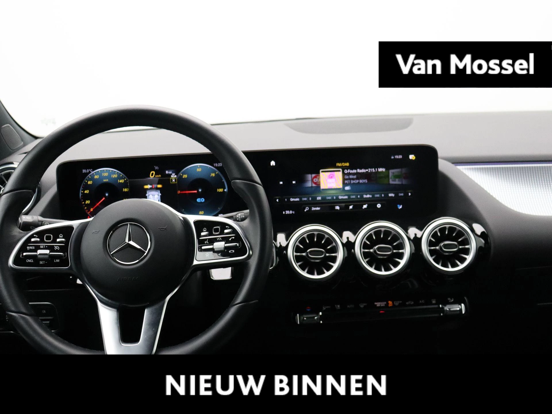 Mercedes-Benz-EQA-image-0