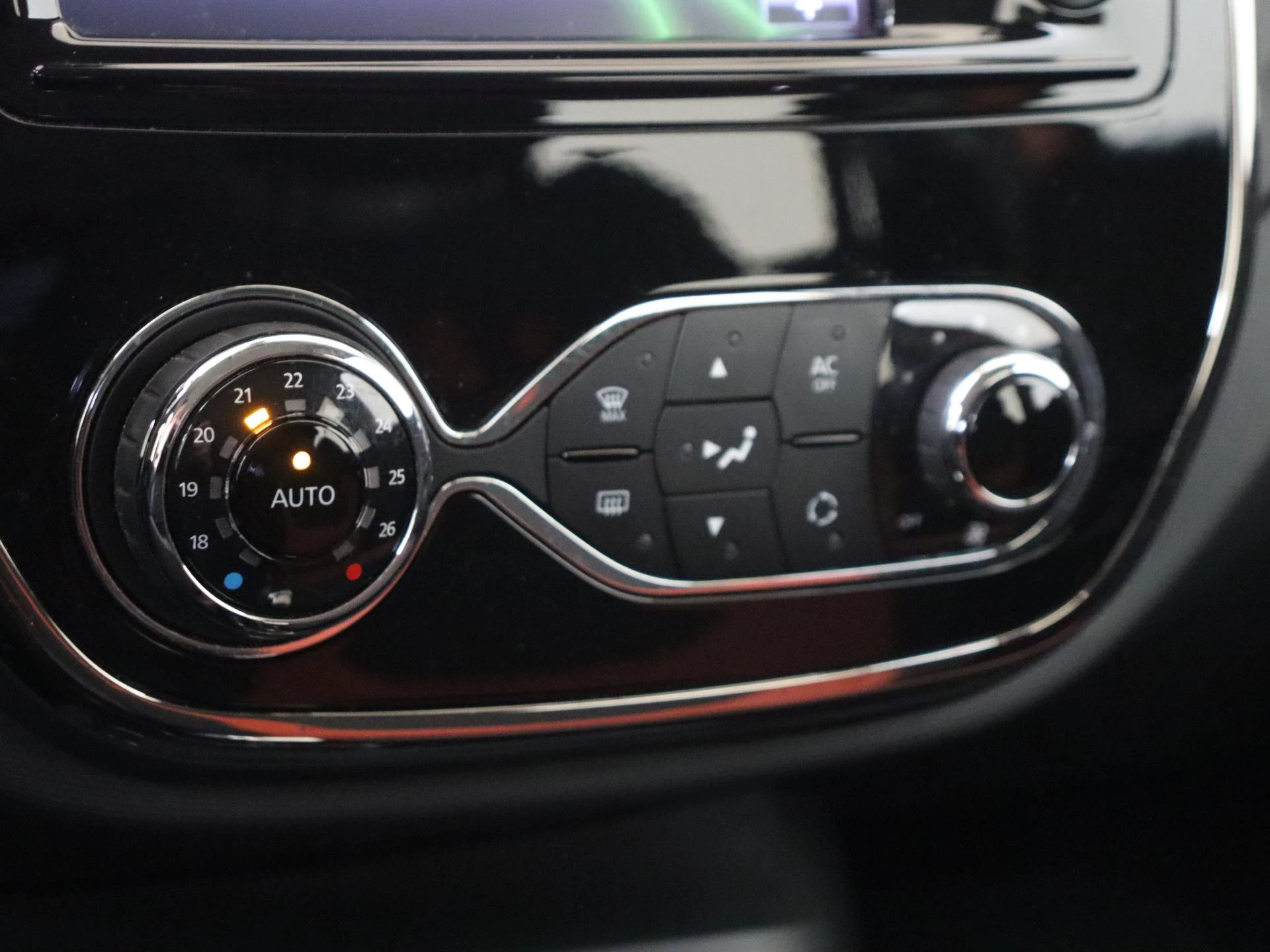 Renault-Captur-image-18