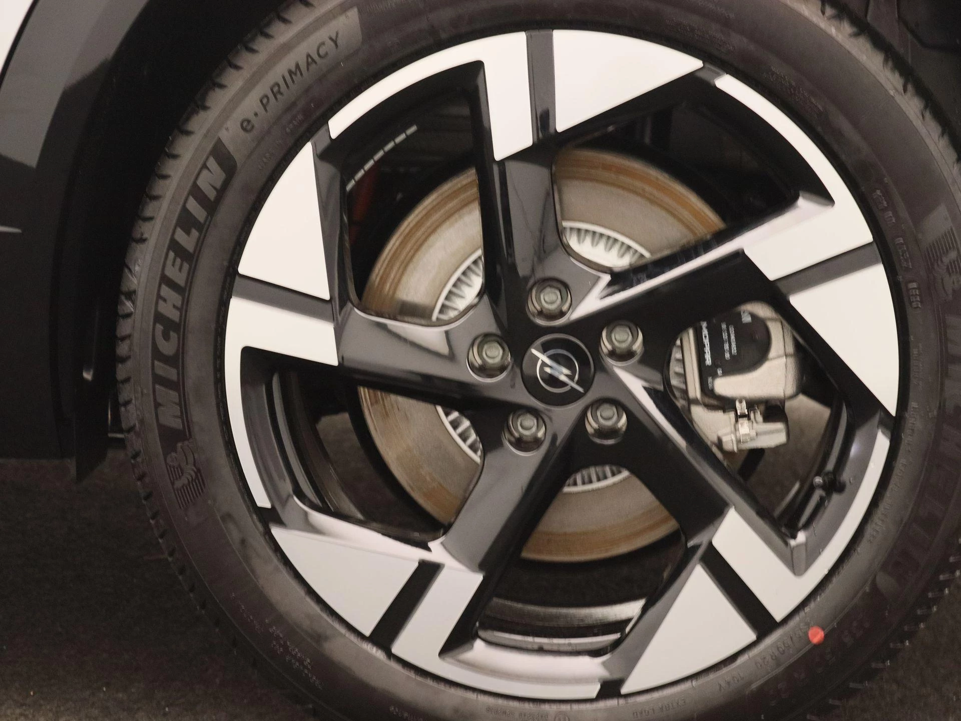 Opel-Grandland-image-17
