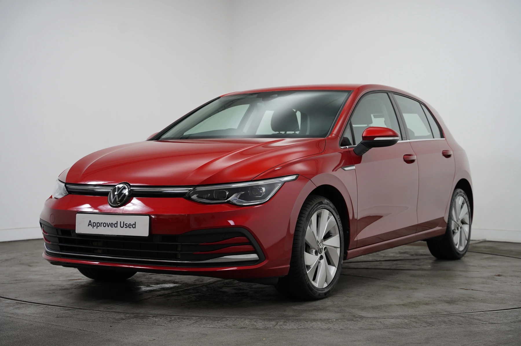 Volkswagen-Golf-image-35