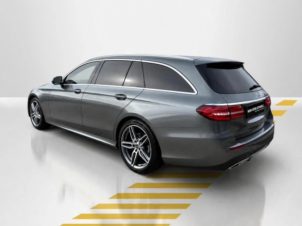 Mercedes-Benz-E-Klasse 200-image-11