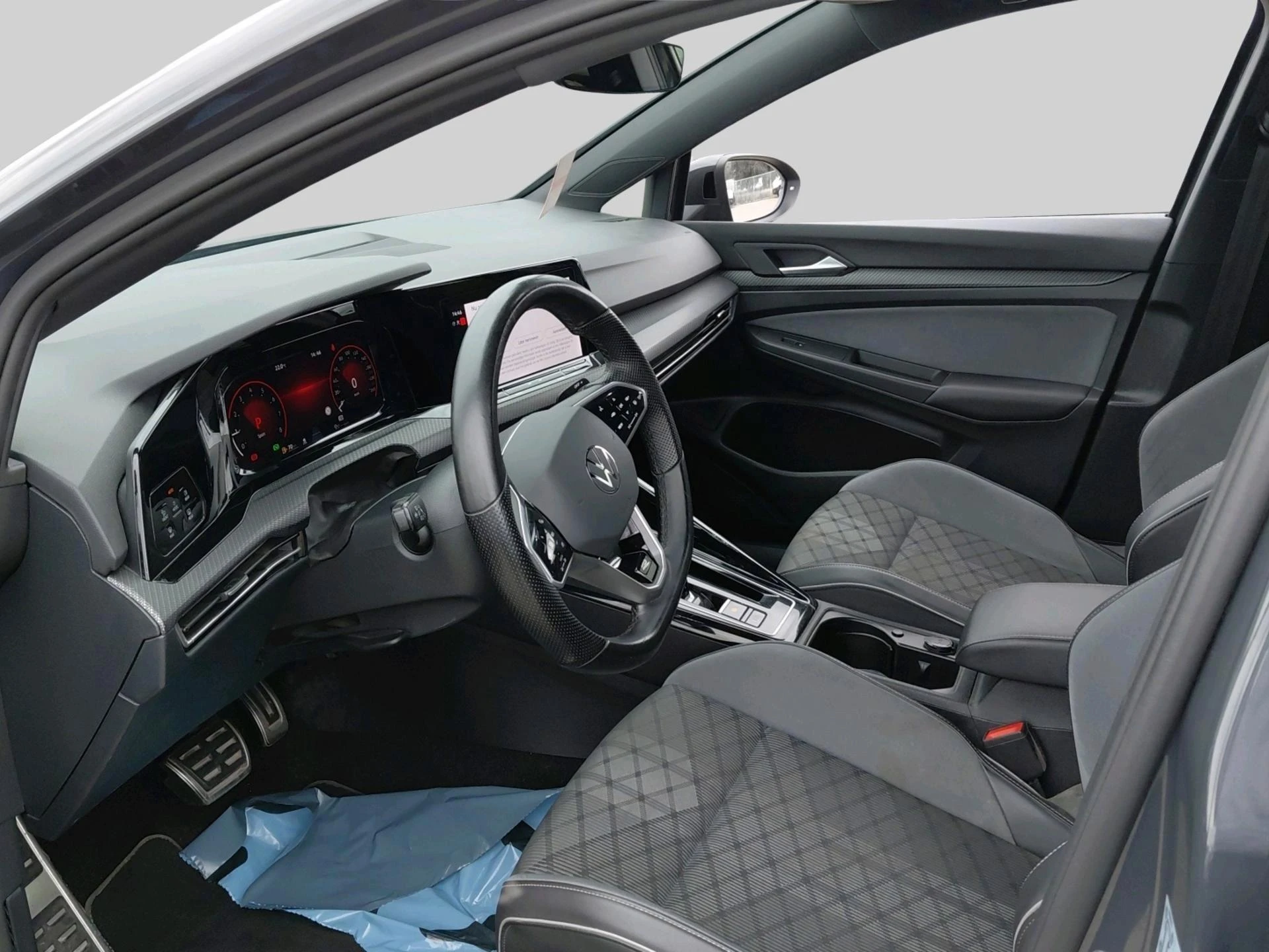 Volkswagen-Golf-image-7