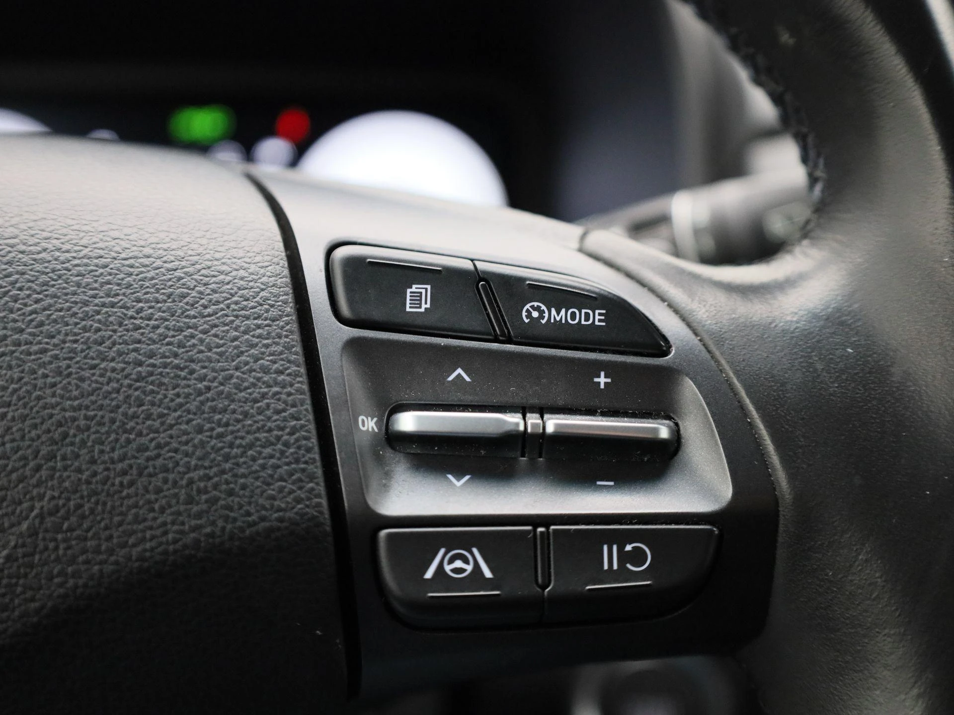 Hyundai-Kona-image-24