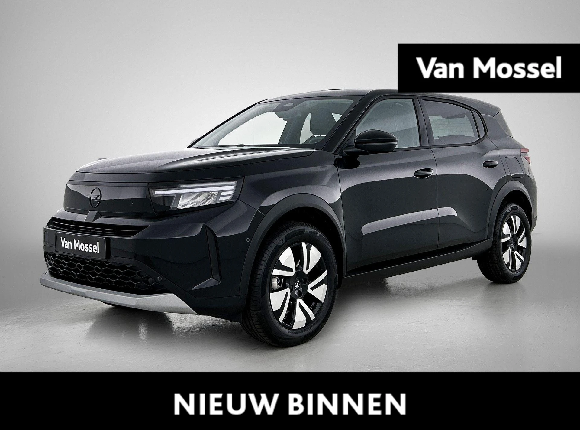 Opel-Frontera-image-0