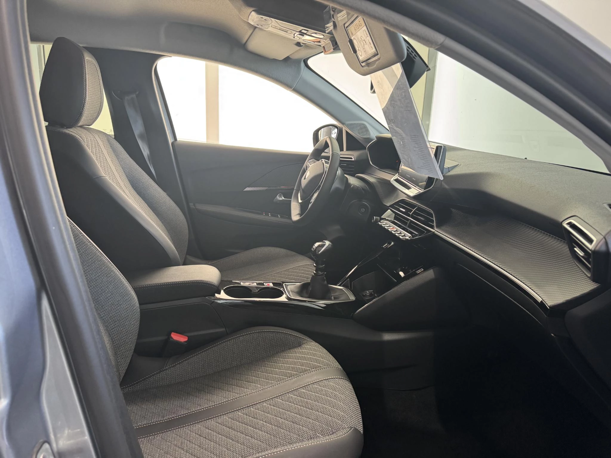 Peugeot 208 1.2 PureTech 100 Allure