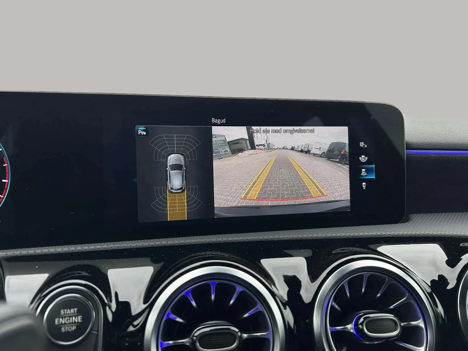 Mercedes-Benz-A-Klasse-image-15