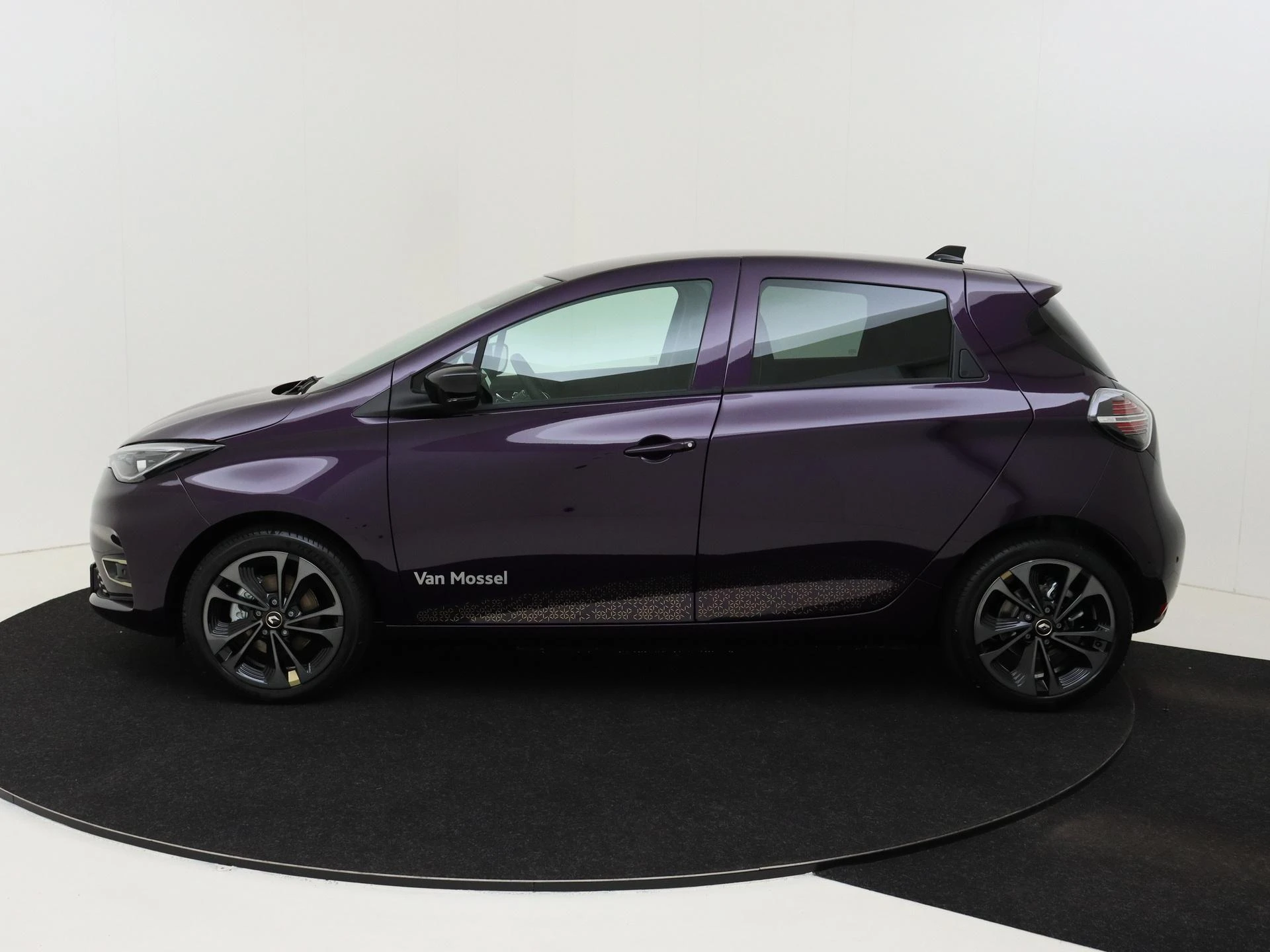 Renault-ZOE-image-1