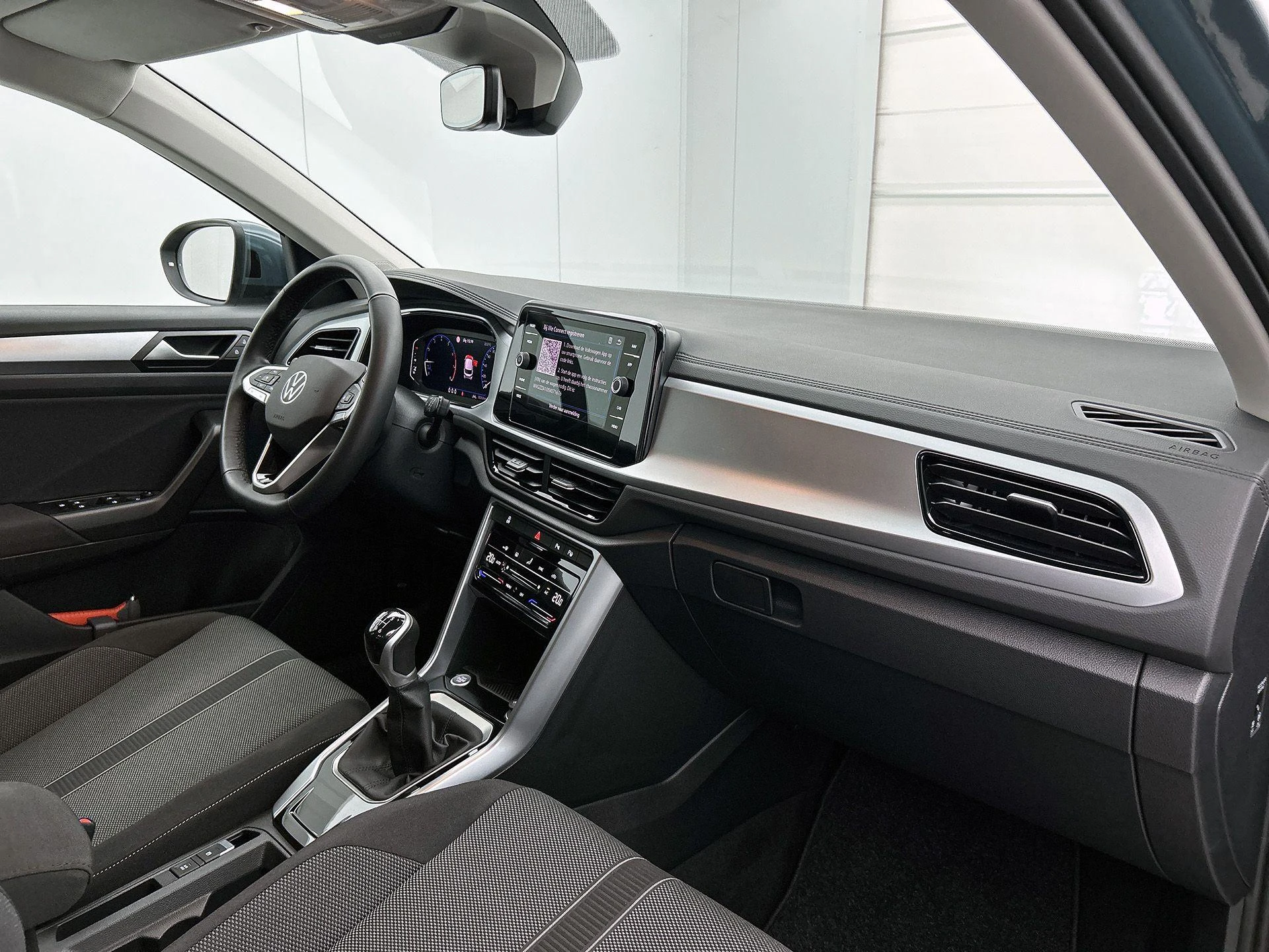 Volkswagen T-Roc 1.0 TSI Life Edition | 116 PK |