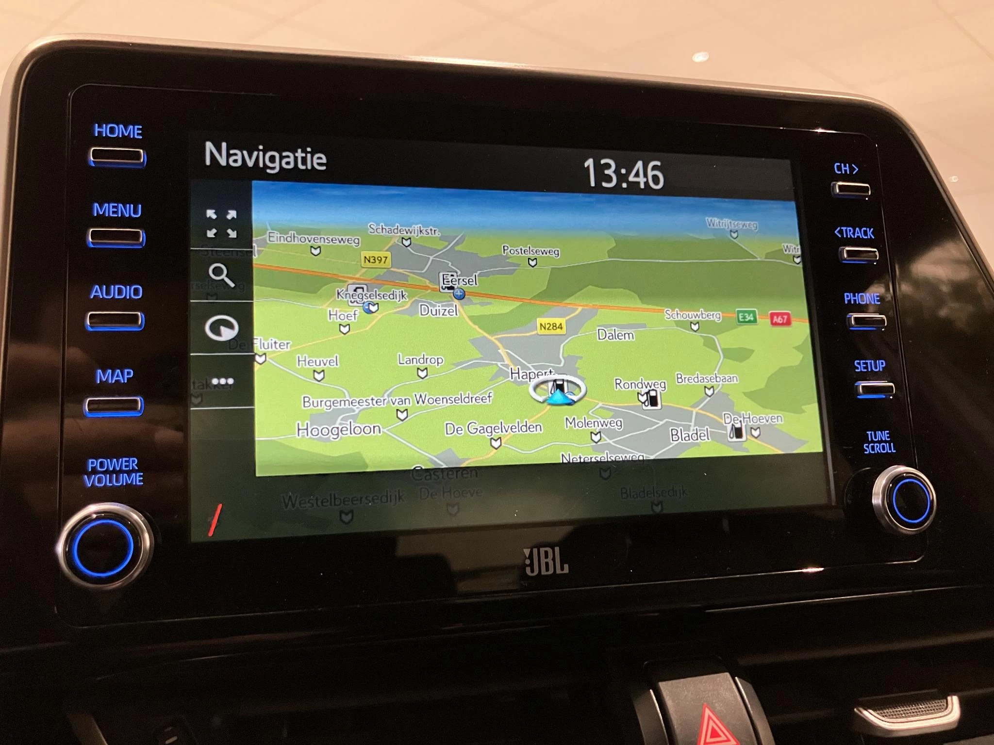 Toyota-C-HR-image-26