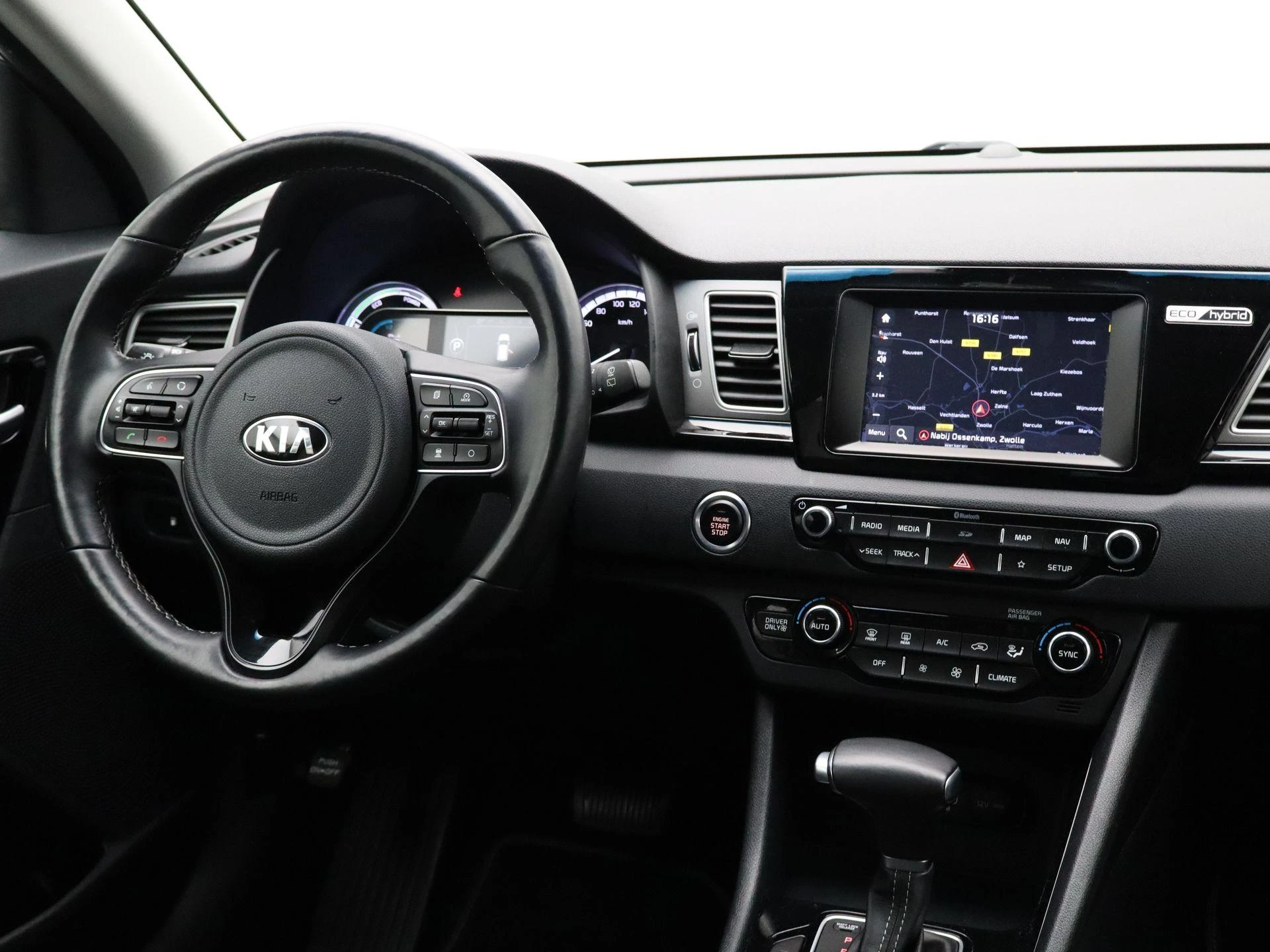 Kia-Niro-image-29