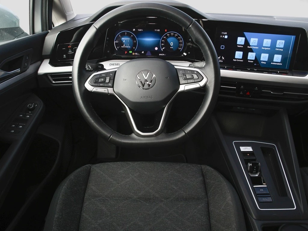 Volkswagen Golf Variant 2.0 TDI DSG Life Navi/RFK/LED