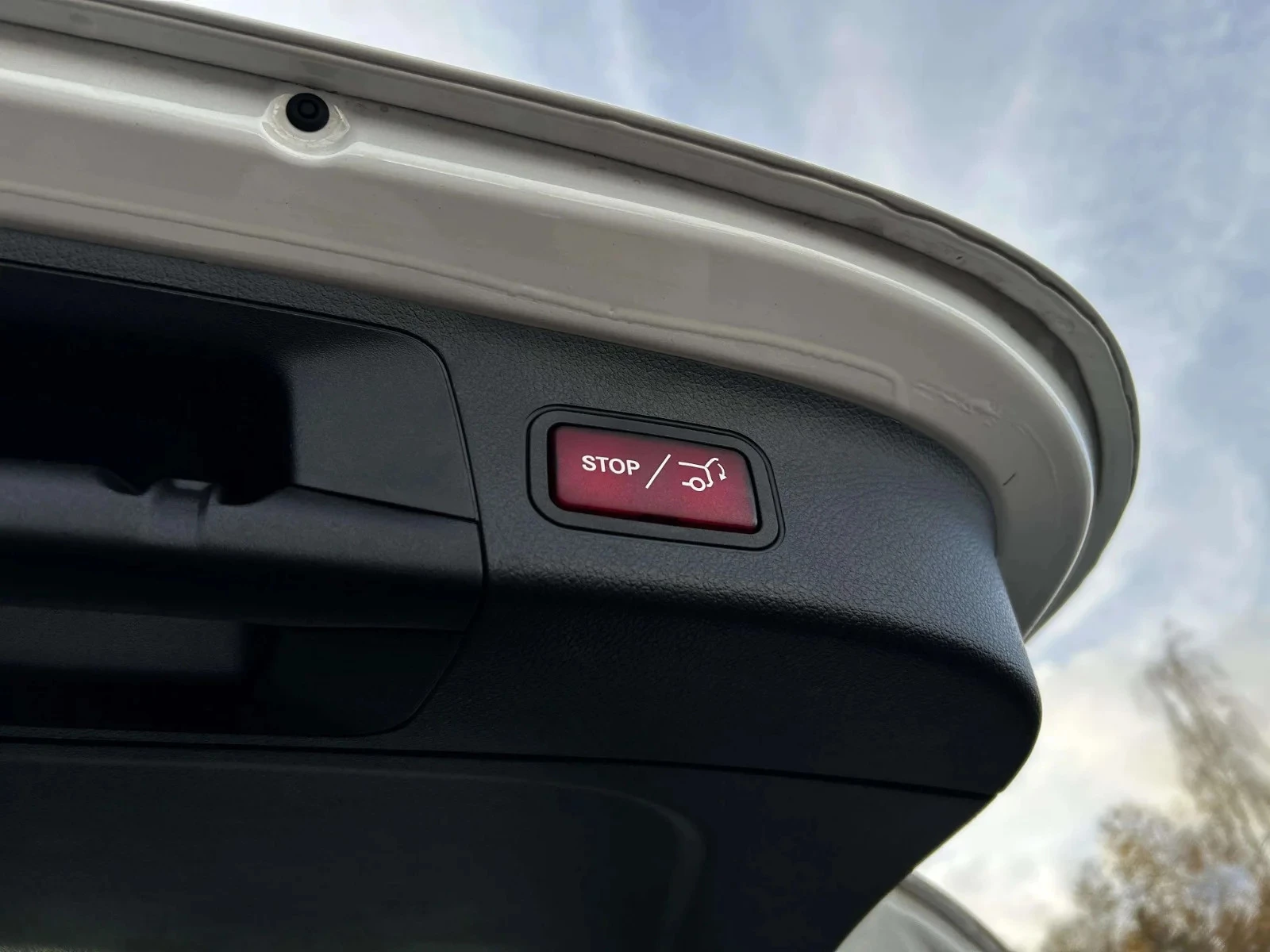 Mercedes-Benz-EQA-image-22