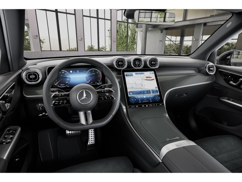 Mercedes-Benz-GLC 220 d-image-4