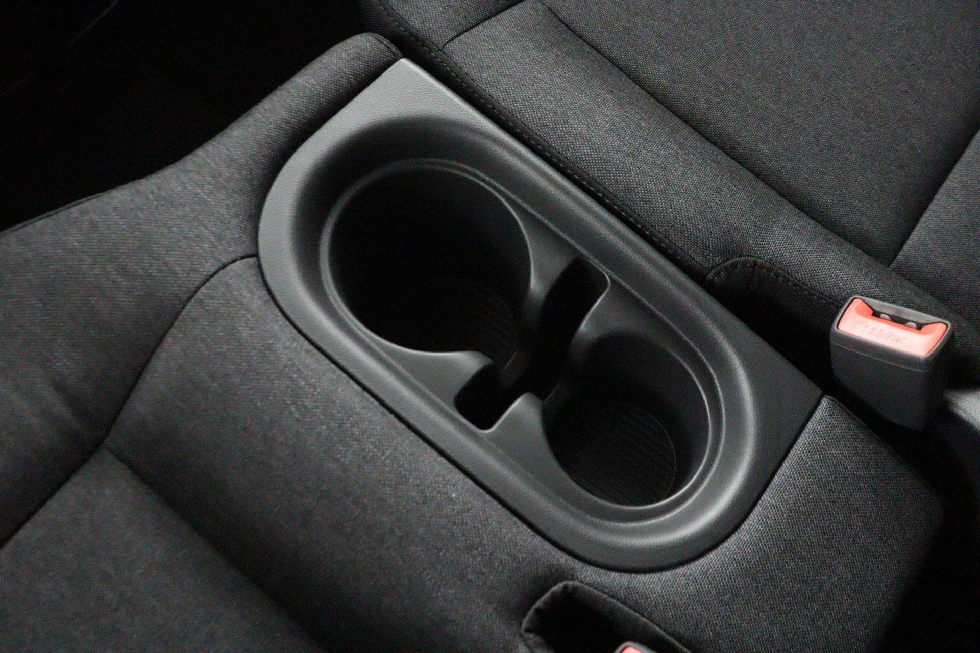 Hyundai-Inster-image-61