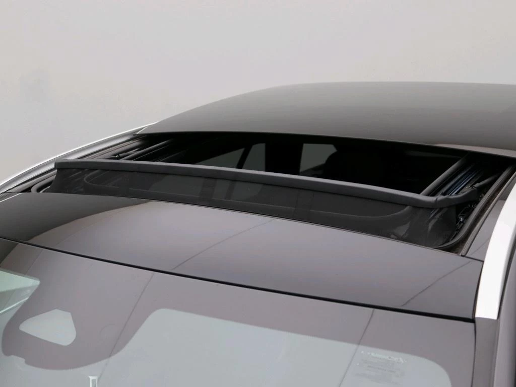 Mercedes-Benz Classe C 180 AMG Line Break + PANORAMISCH DAK + DIGITAL LIGHT + KEY LESS +