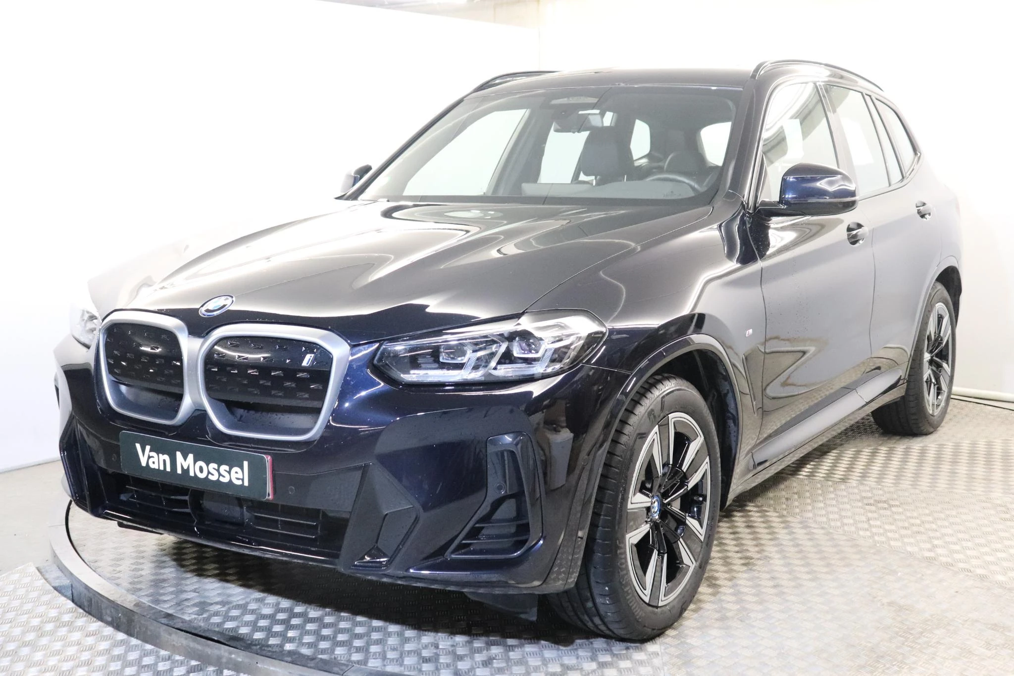BMW iX3 iX3