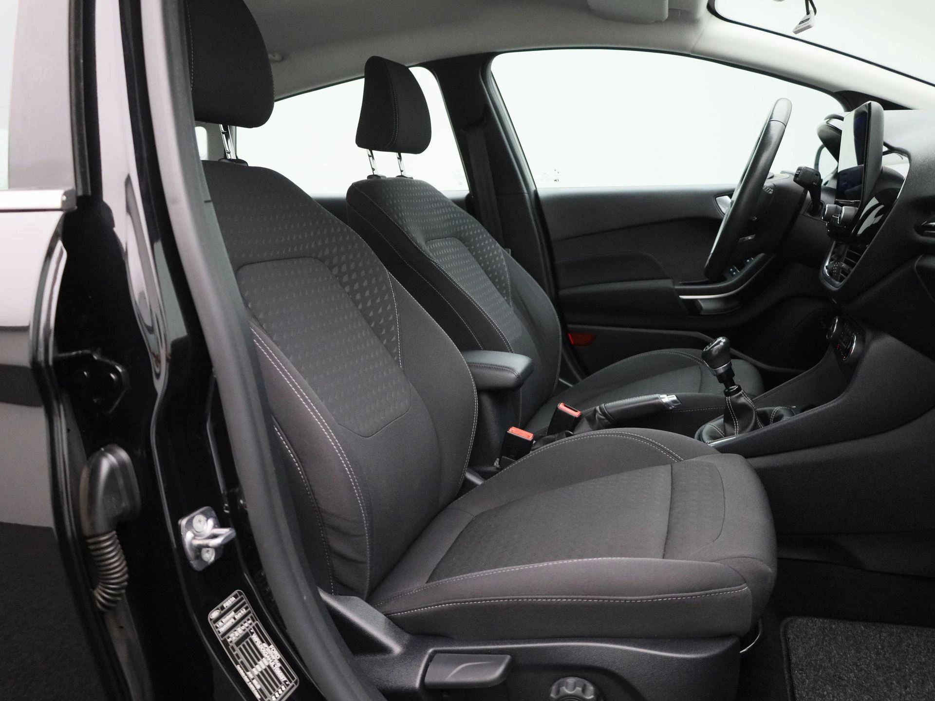Ford-Fiesta-image-30