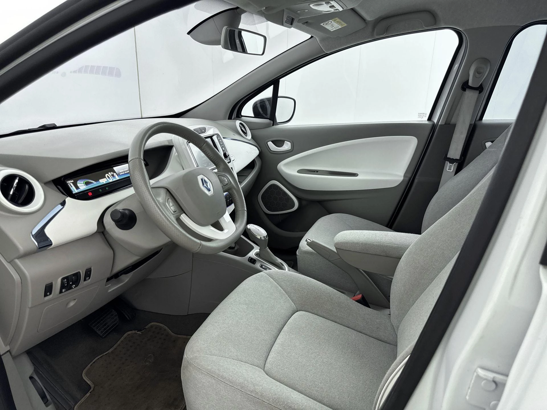 Renault-ZOE-image-7