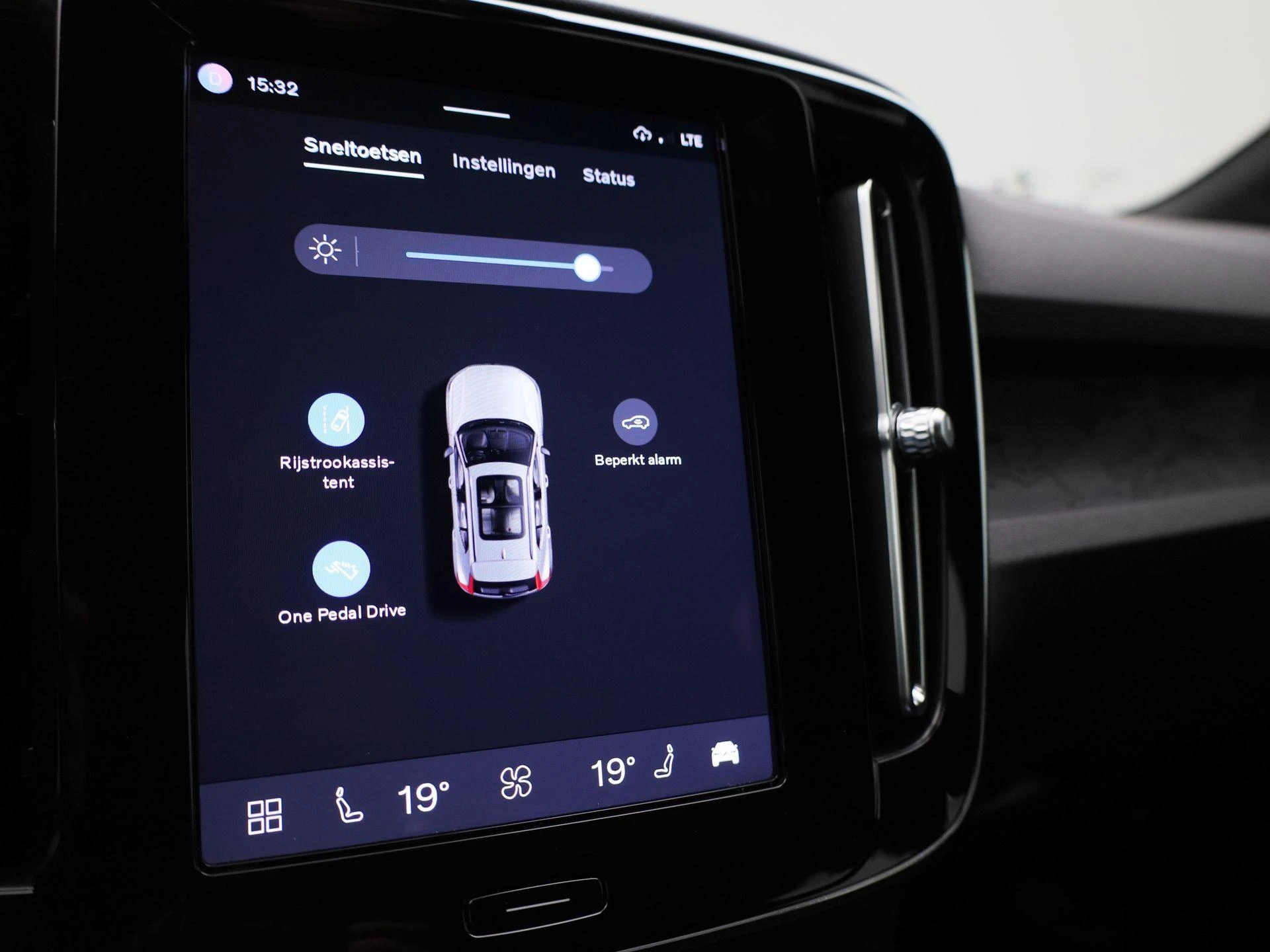 Volvo-XC40-image-26