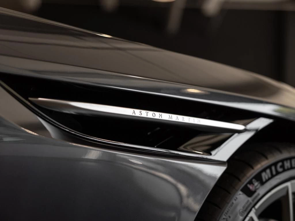 Aston Martin DB12 Coupe Aston Martin Hamburg