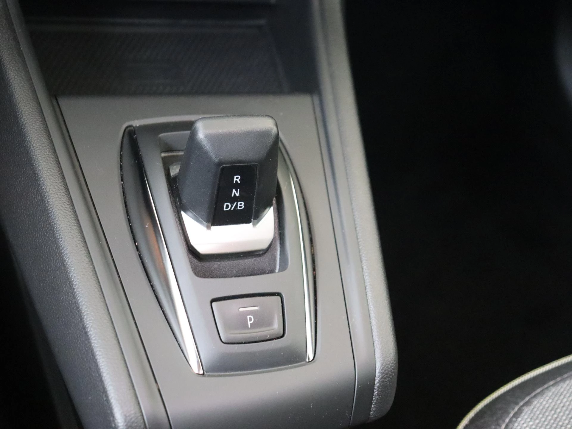Renault Captur 1.8 E-Tech full hybrid 160 techno