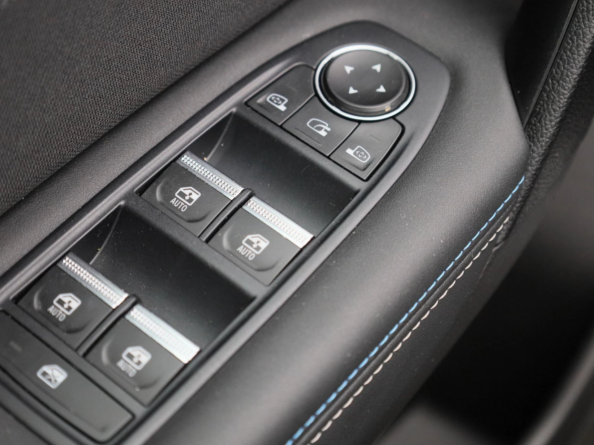 Renault-Captur-image-31