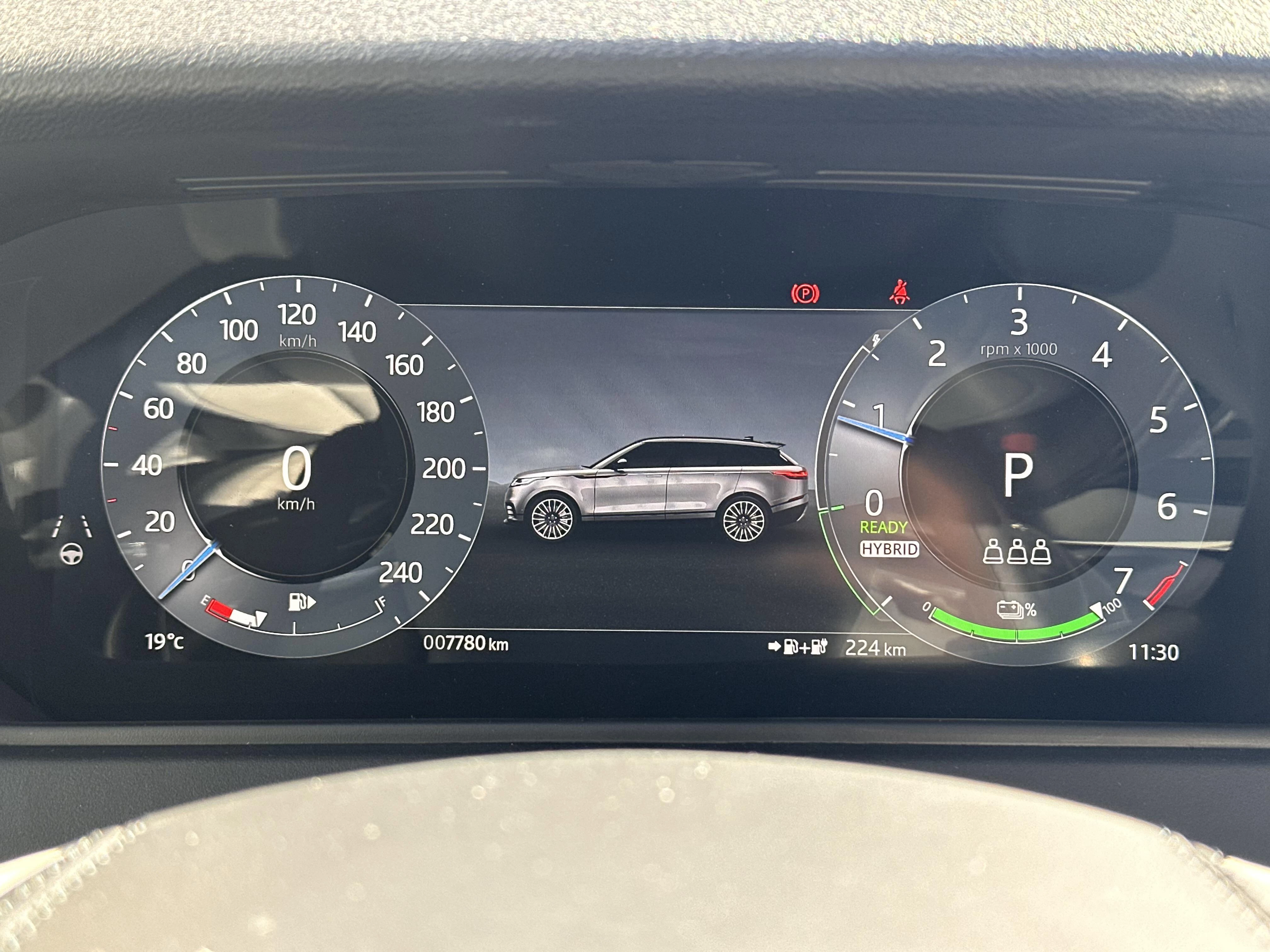 Land Rover-Range Rover Velar-image-15