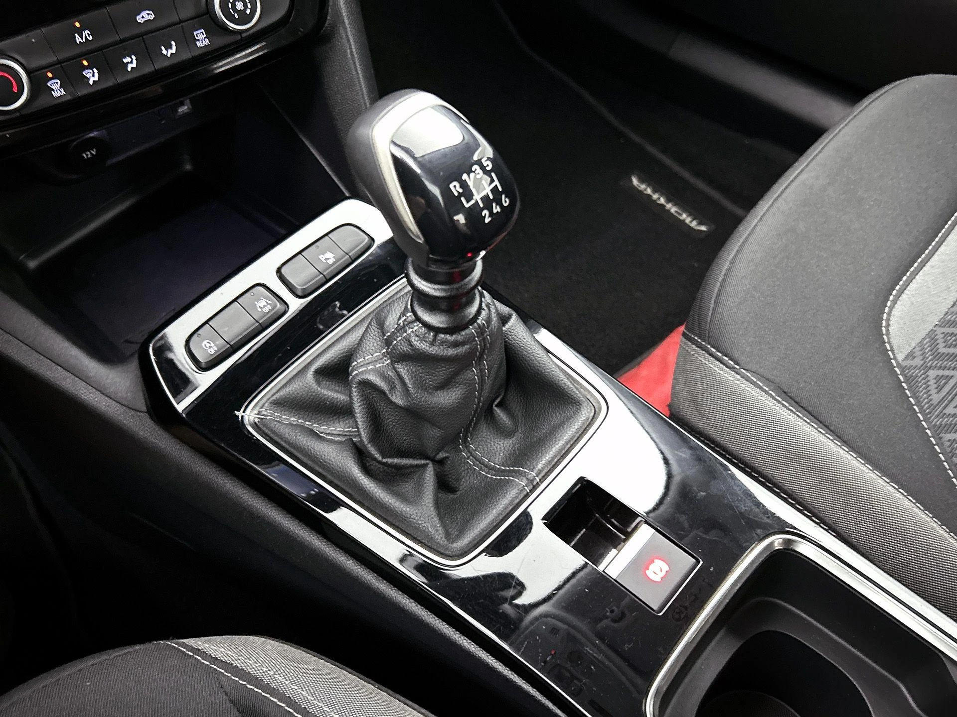 Opel-Mokka-image-13
