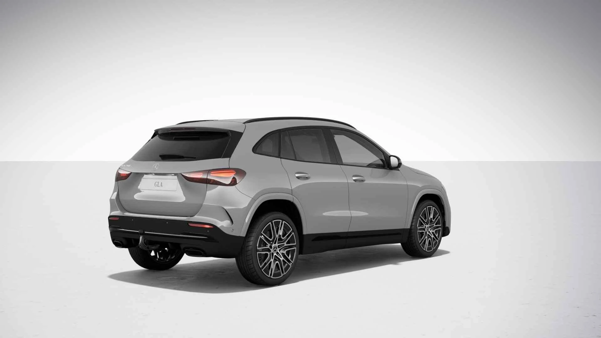 Mercedes-Benz-GLA-image-3