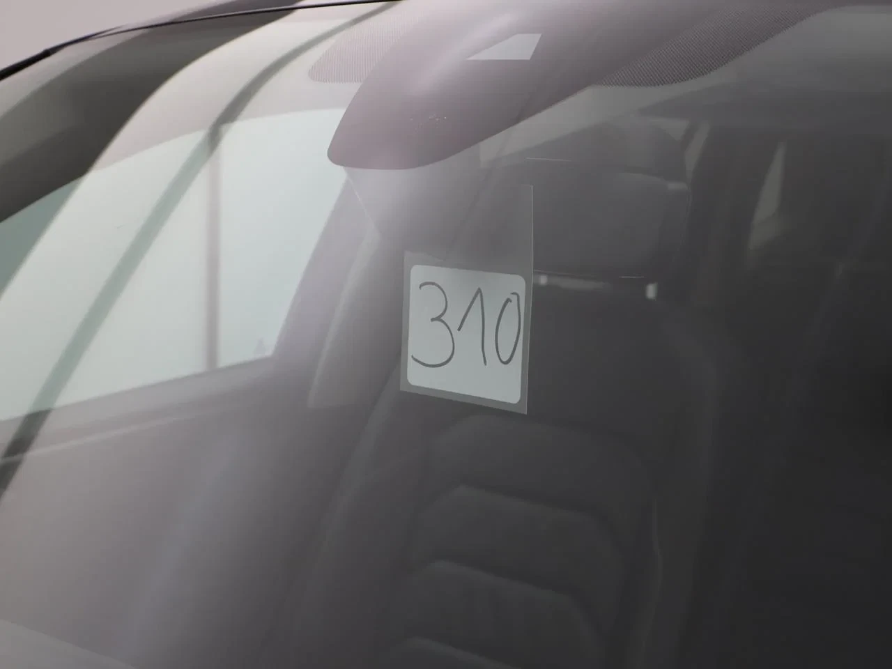 Volkswagen-Tiguan Allspace-image-7