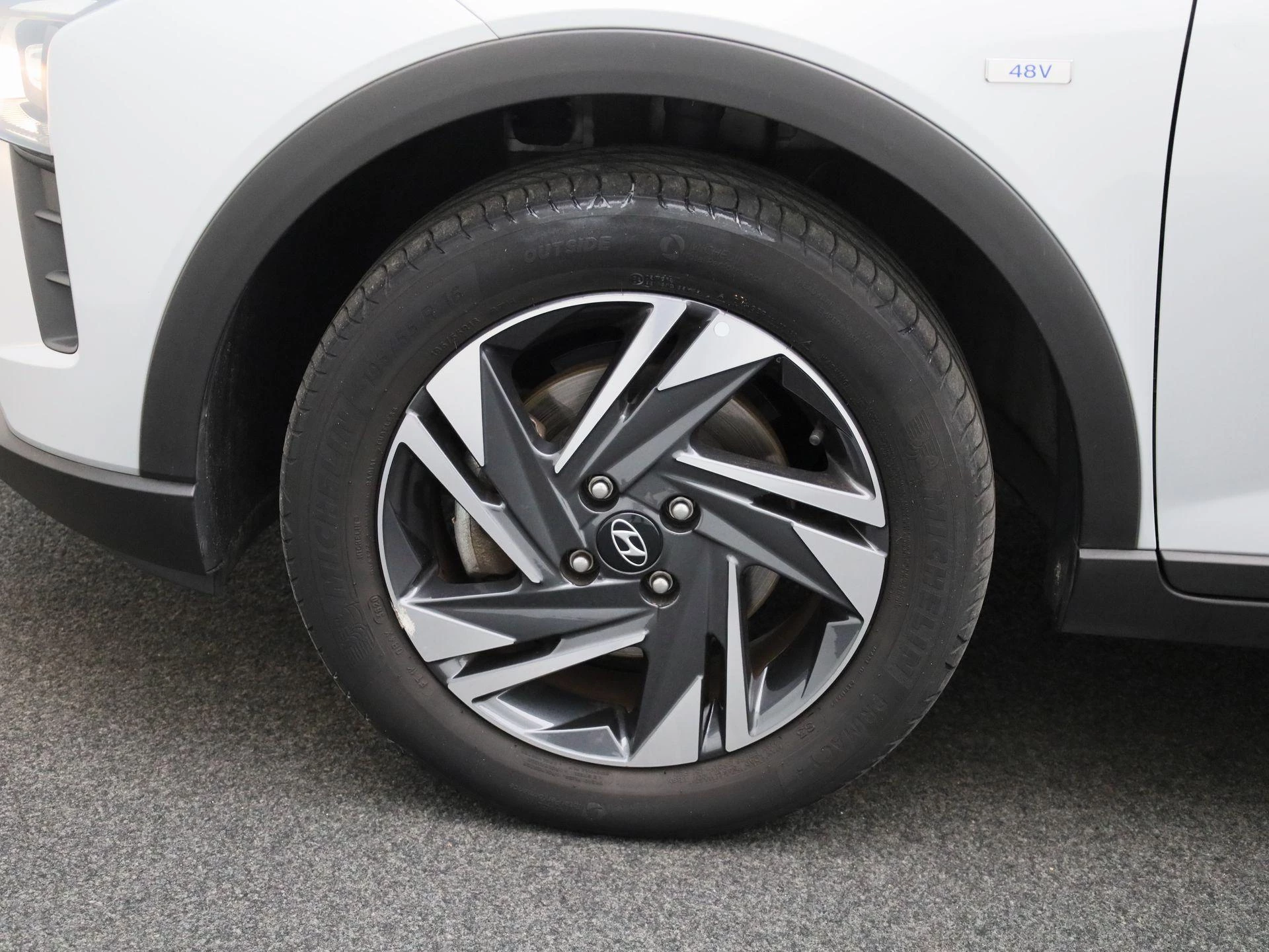 Hyundai-Bayon-image-12