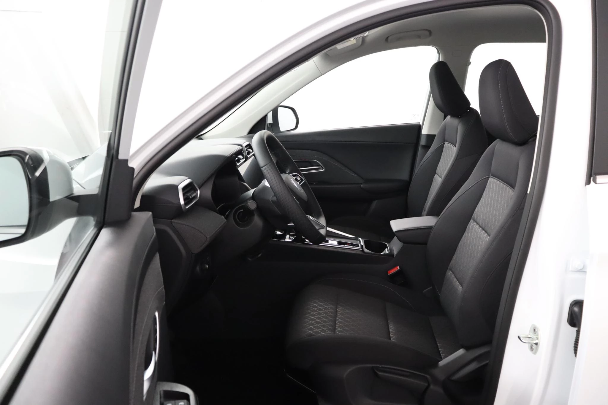 MG-ZS-image-13