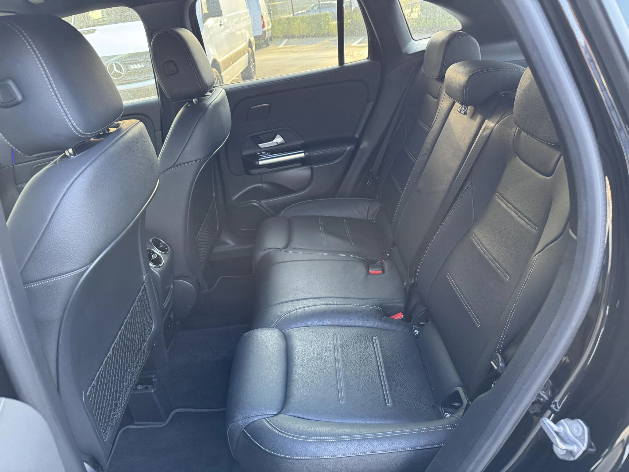 Mercedes-Benz GLA 250 e AMG Line + LEDER + MEMORY + CARPLAY + MULTIBEAM LED +