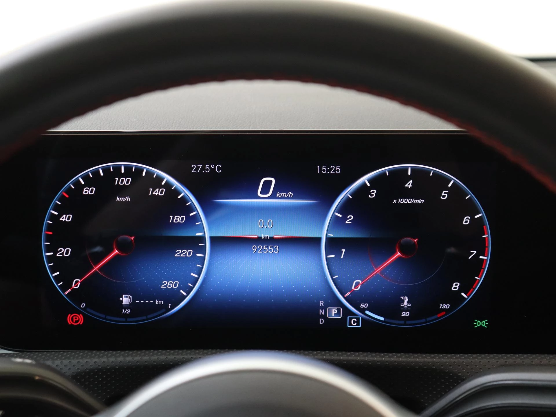 Mercedes-Benz-A-Klasse-image-11