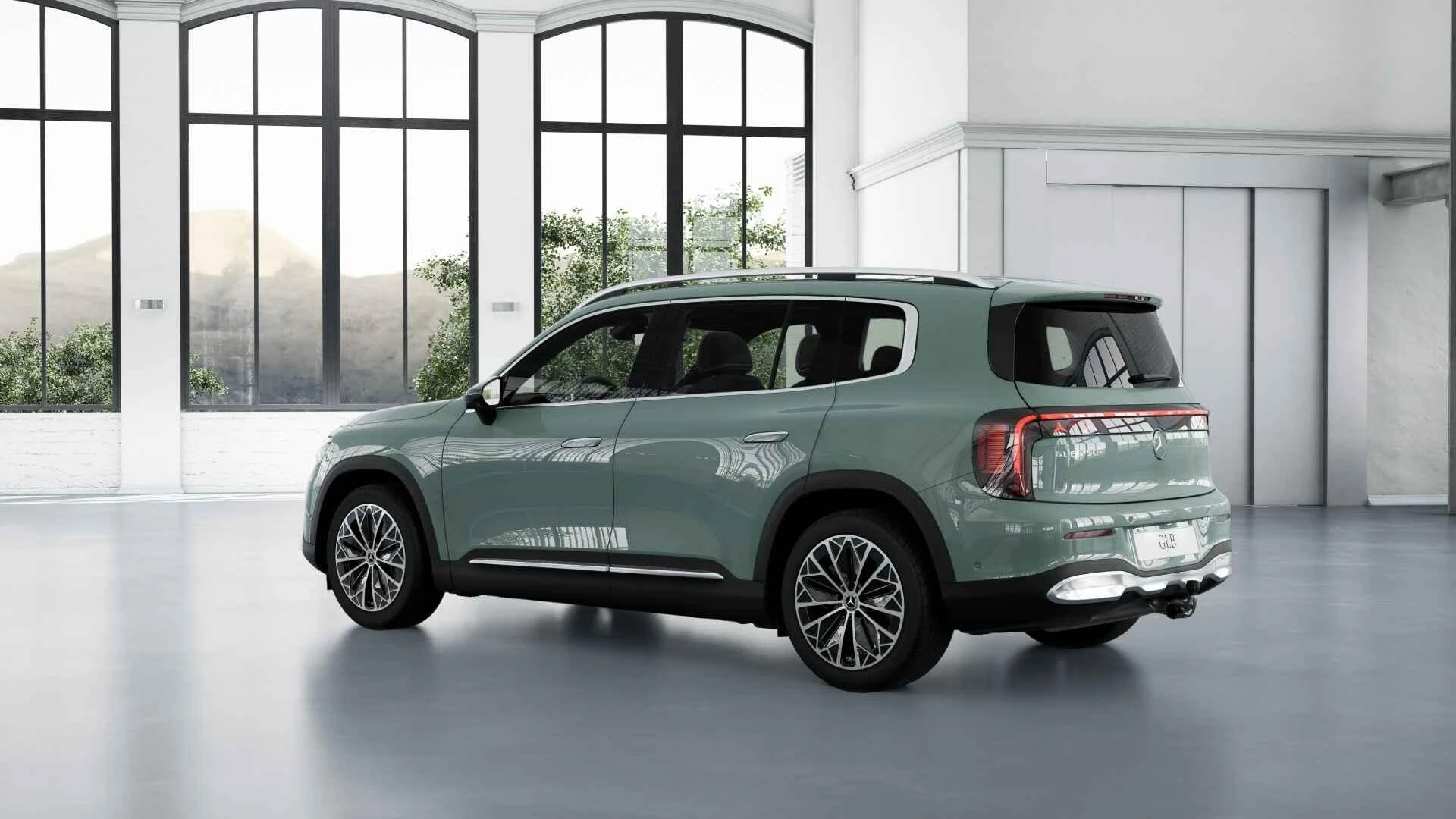 Mercedes-Benz-GLB-image-2