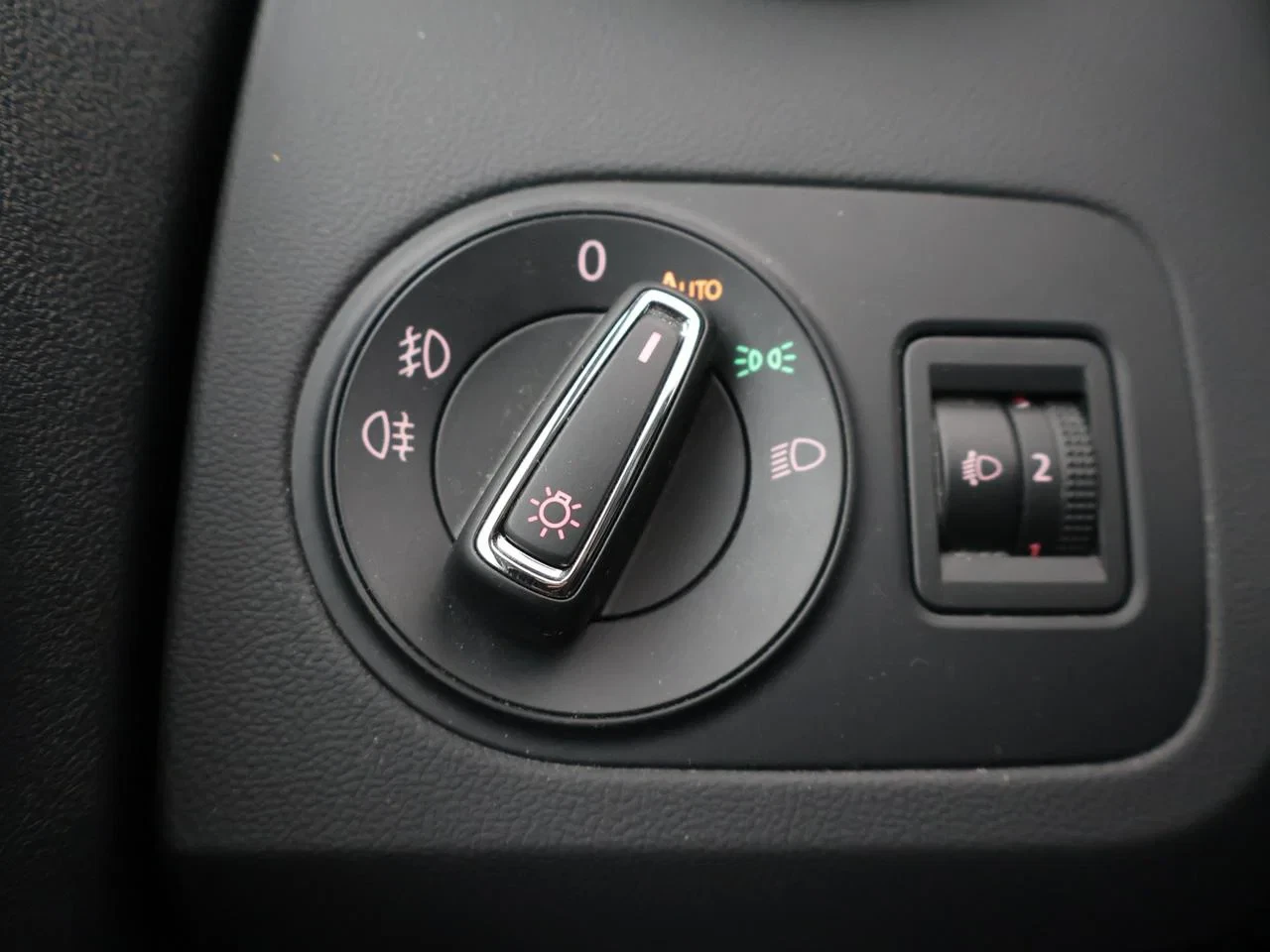 SEAT-Ibiza-image-12