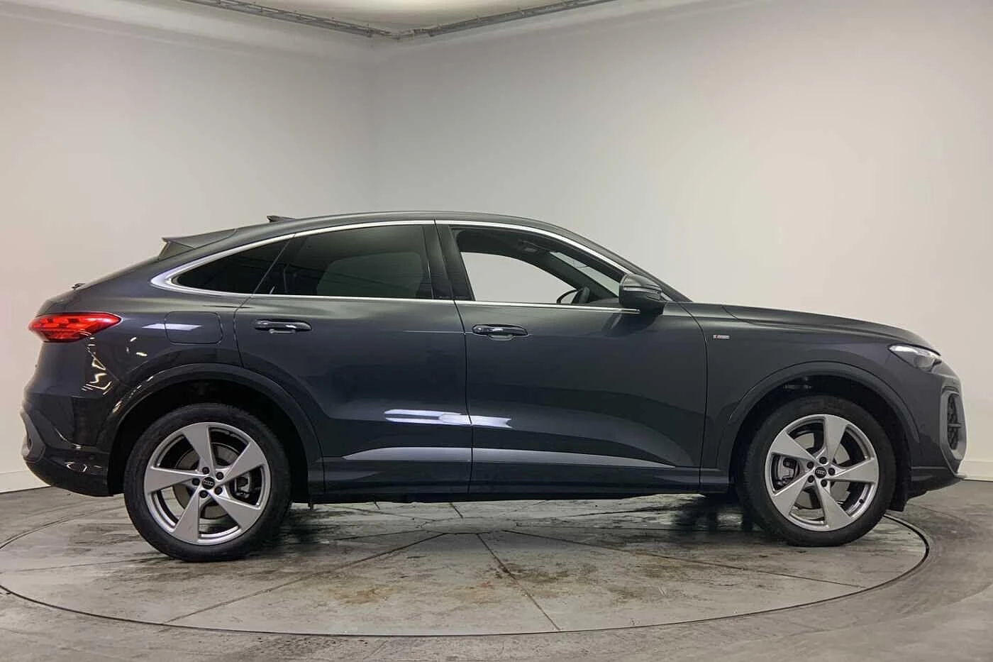 Audi-Q5-image-3