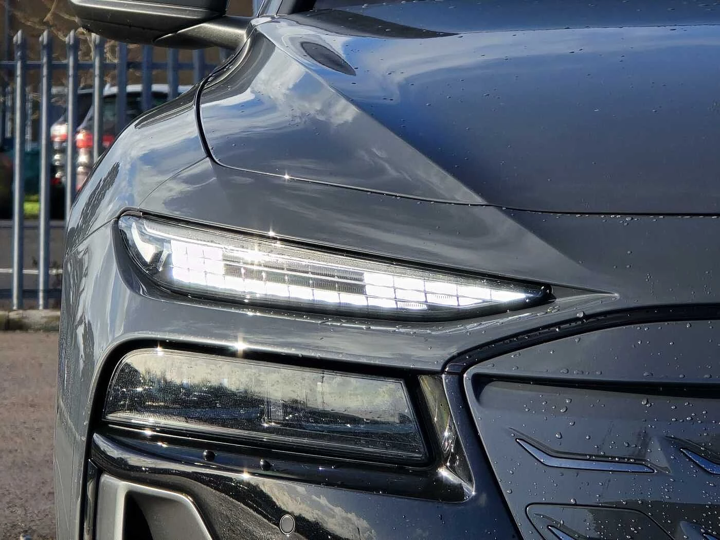 Audi-A6 Sportback e-tron-image-12