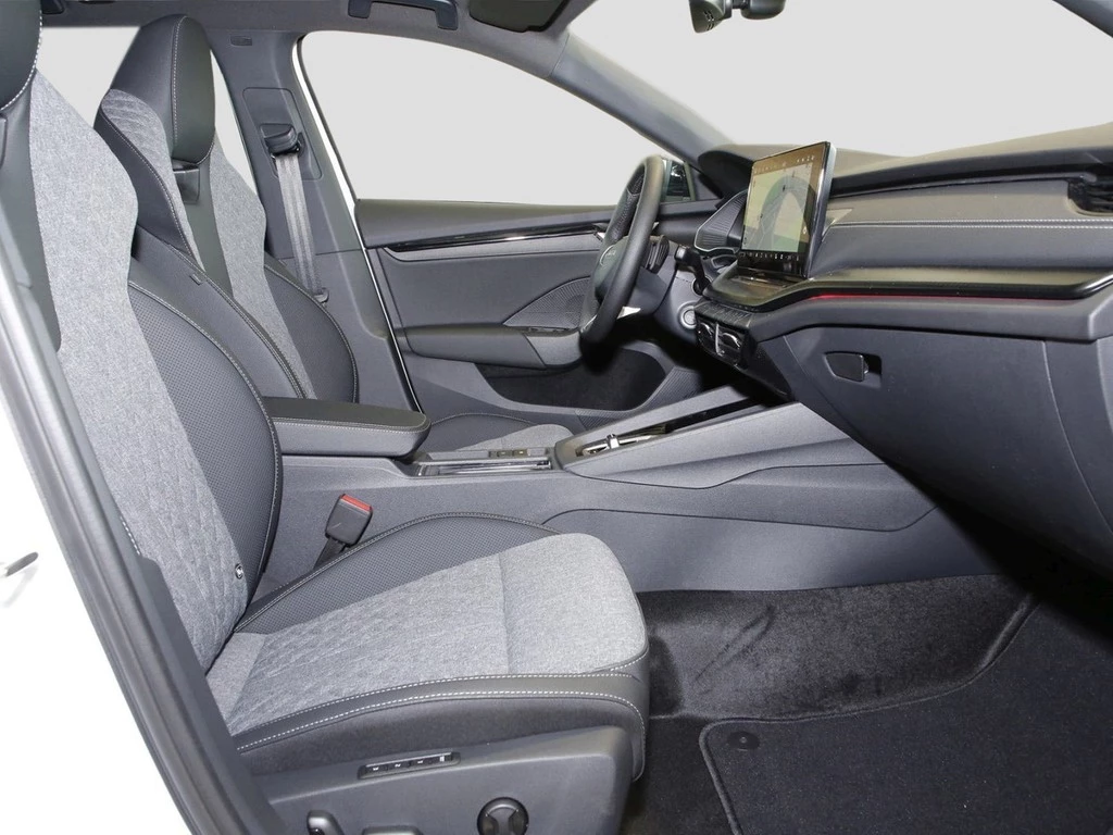 Škoda Octavia Combi Sportline 2.0 TDI UPE 54.330 AHK