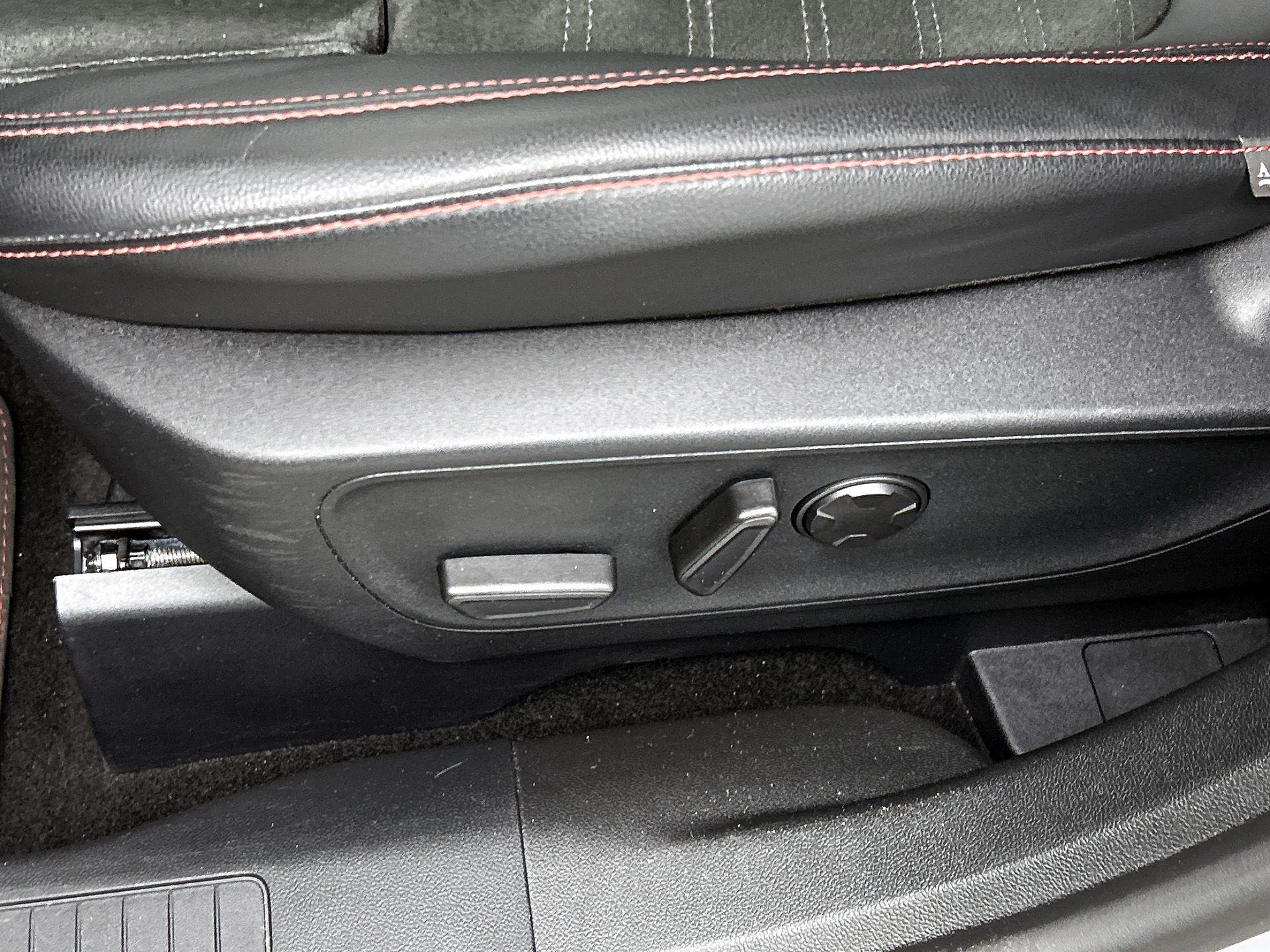 Ford-Kuga-image-21