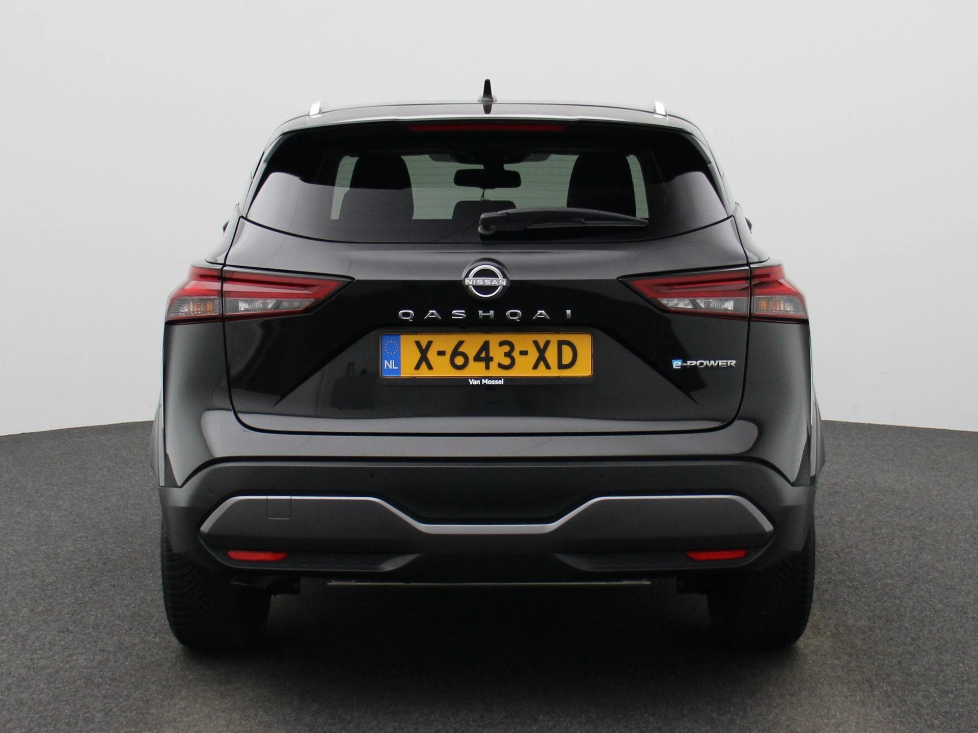 Nissan-QASHQAI-image-4