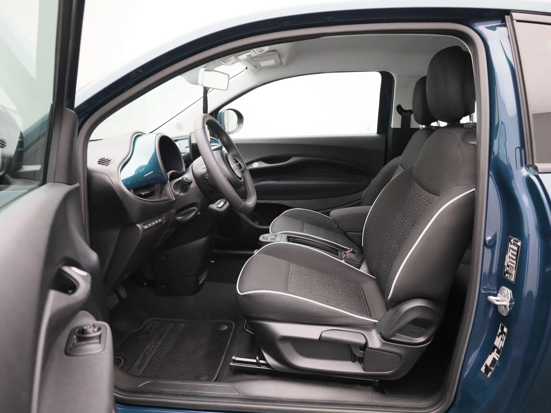 Fiat-500-image-11
