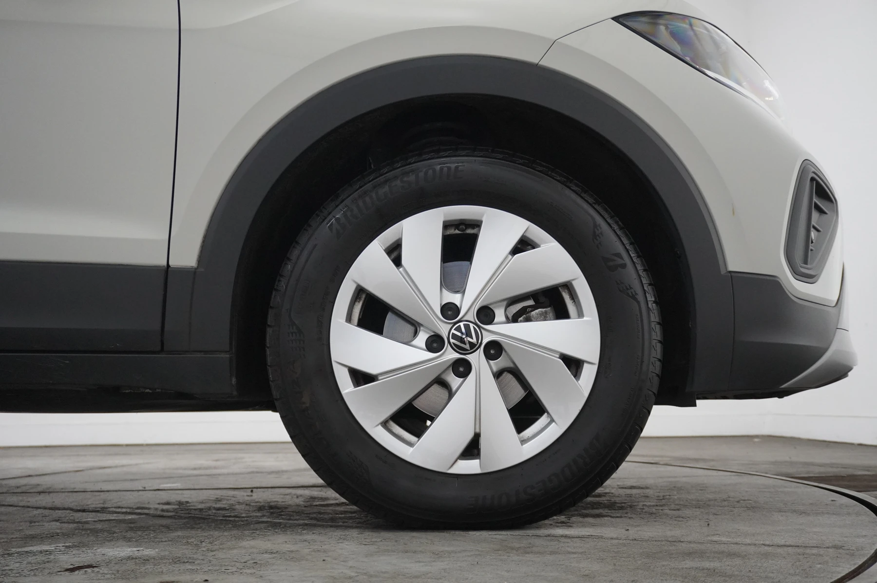 Volkswagen-T-Cross-image-21