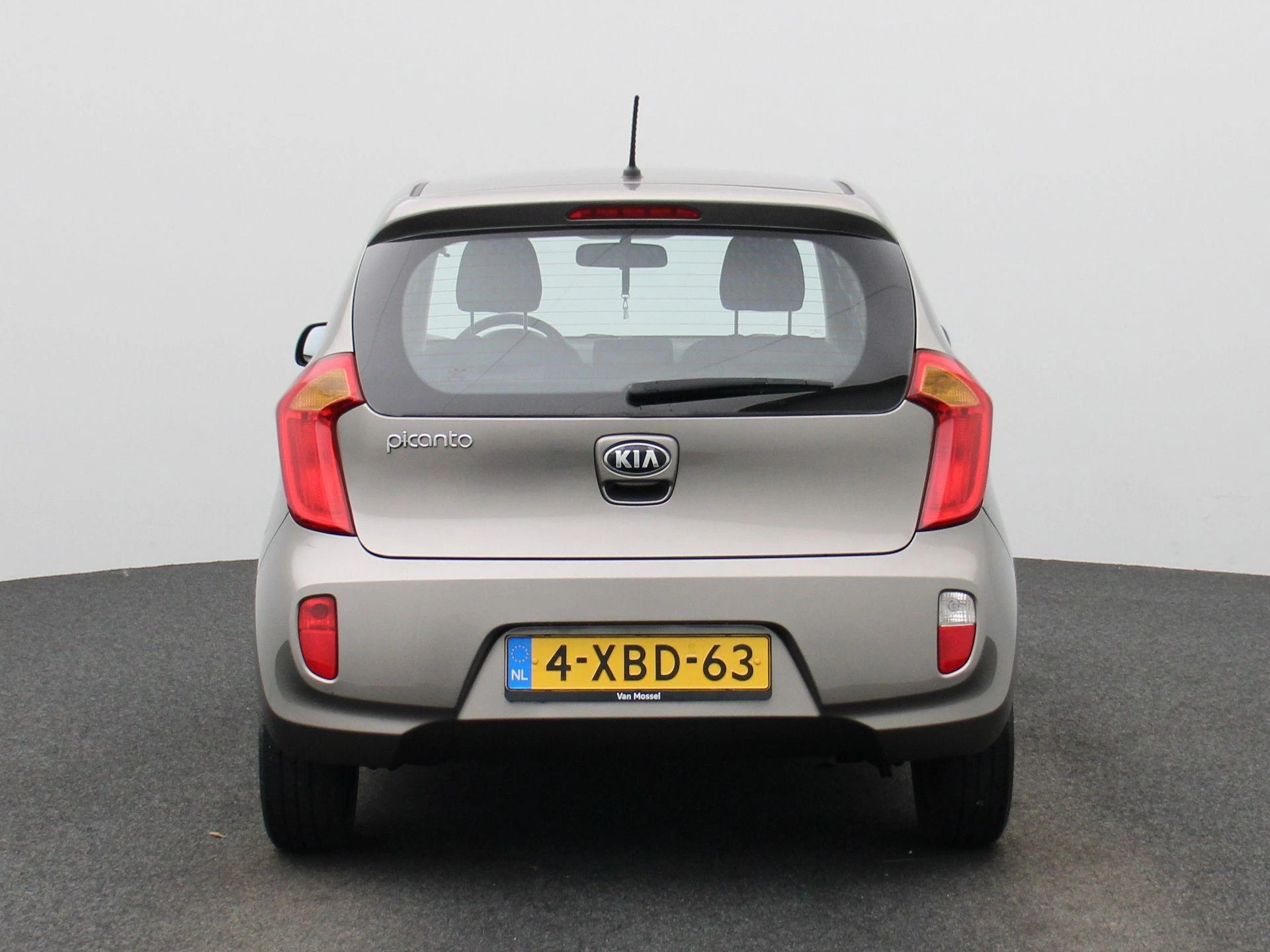Kia-Picanto-image-4